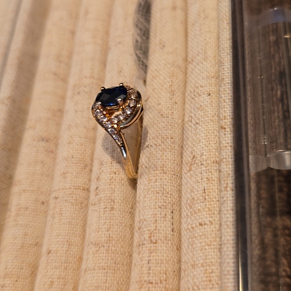 14K GOLD OVER STERLING SILVER LAB CREATED BLUE AND WHITE SAPPHIRES RING SIZE 7 - Picture 15 of 15